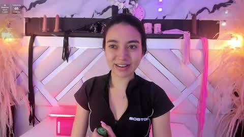 ashley_7777 online show from May 3, 1:47 pm