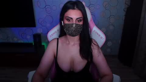   Yasmina   online show from June 24, 6:12 am