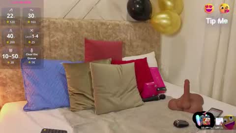 ashley online show from July 21, 3:02 pm