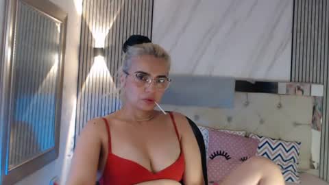 ashley__tylor online show from July 25, 9:22 pm