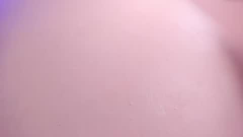 ashley_beaomunt online show from April 30, 11:30 pm