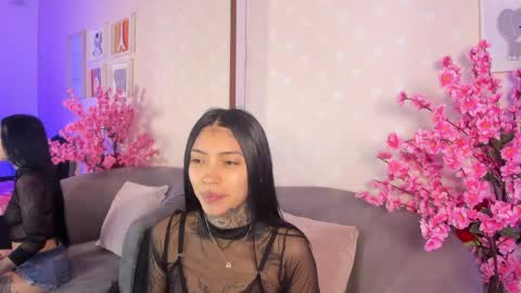 ashley_blum_ online show from May 1, 11:46 am
