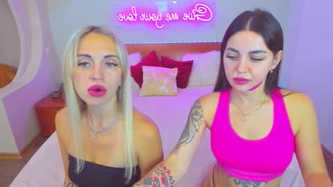 Snapshot of ashley_crashly chatting on September 15, 1:30 pm Alina online show from September 15, 1:30 pm