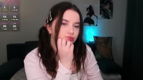   online show from March 17, 7:51 pm