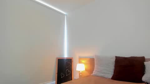 ashley_petit online show from September 12, 12:56 pm