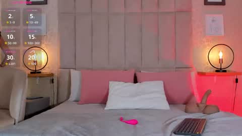 ashley online show from August 3, 10:26 pm