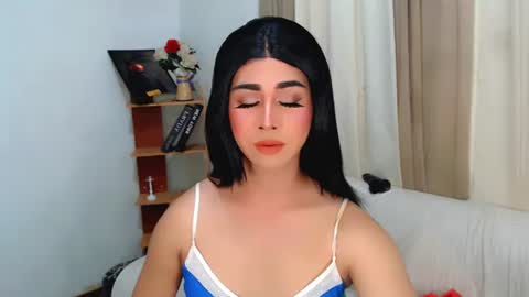 ashley online show from July 5, 5:07 pm