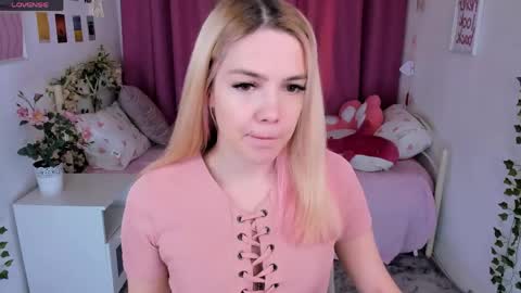 Ashley next stream on Tuesday  online show from May 4, 7:06 pm