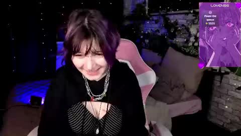 Ashley online show from July 27, 8:50 pm