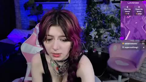 Ashley online show from May 26, 9:14 pm