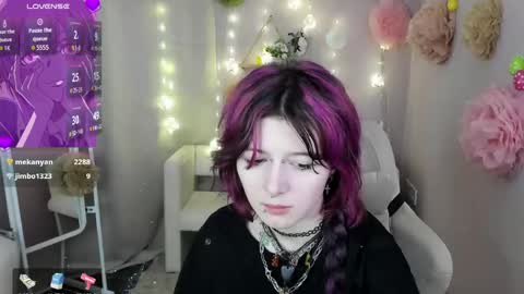 Ashley online show from May 29, 9:02 pm