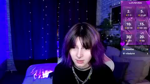 Ashley online show from July 30, 9:04 pm