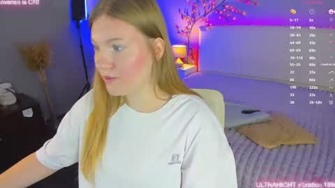 AshleyJonse online show from July 14, 5:12 am