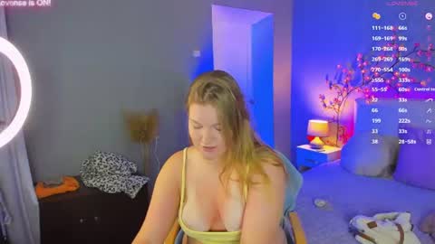 AshleyJonse online show from July 23, 5:15 am