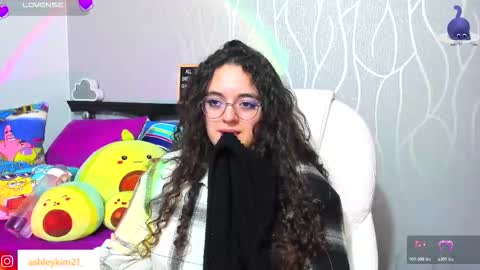 .. Ashley .. online show from November 29, 1:42 am