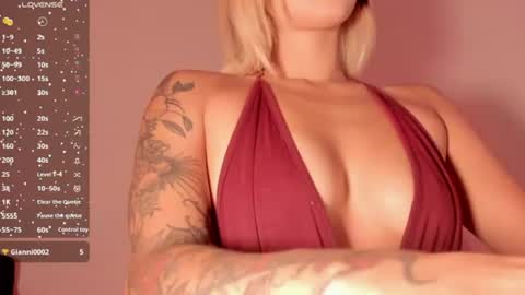 dahiana online show from July 29, 9:26 pm