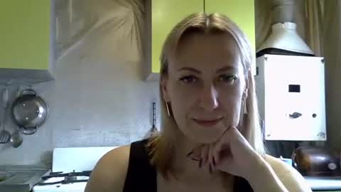 AshleyXHoney online show from September 19, 7:40 am