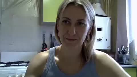 AshleyXHoney online show from September 25, 6:45 am