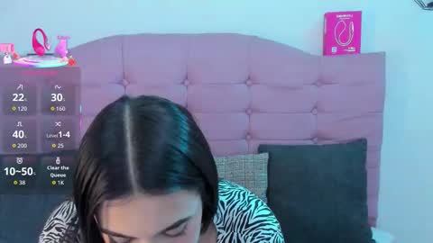 kylie online show from October 29, 2:27 am