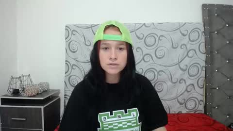 Snapshot of ashly_93 chatting on January 14, 2:29 am engel online show from January 14, 2:29 am
