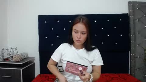 Snapshot of ashly_93 chatting on March 2, 1:47 am engel online show from March 2, 1:47 am