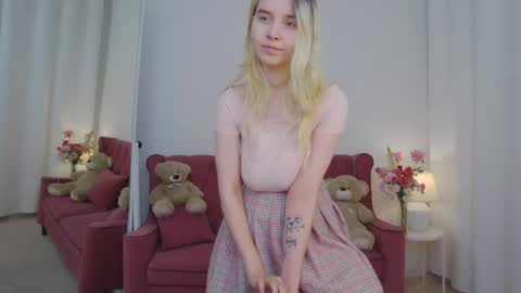 ashly_cherry online show from November 4, 11:04 am