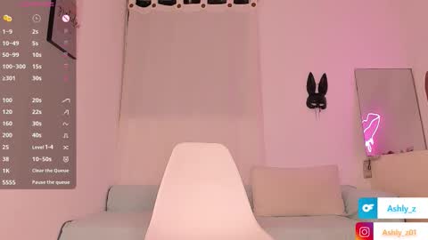 Ashly  online show from December 4, 9:48 pm