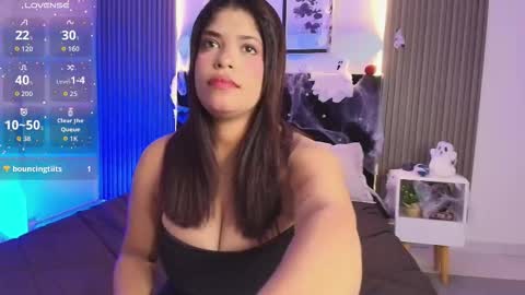 Snapshot of ashlycarteer chatting on October 13, 8:33 pm online show from October 13, 8:33 pm