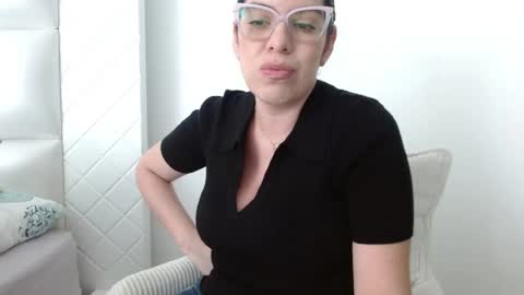 AshlyMoon online show from June 27, 4:46 pm