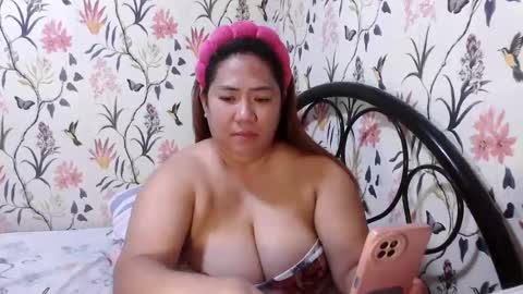 Asian Bigboobs20 online show from July 28, 3:21 pm