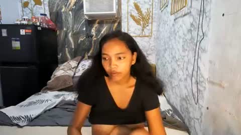im janeth single mom online show from July 25, 12:17 am