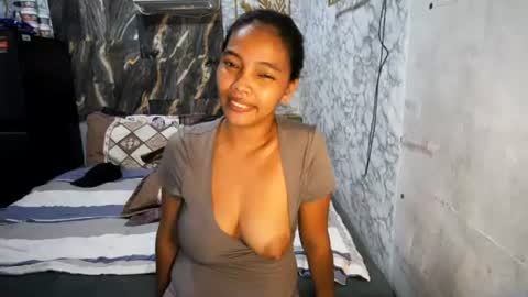 im janeth single mom online show from July 9, 2:36 am