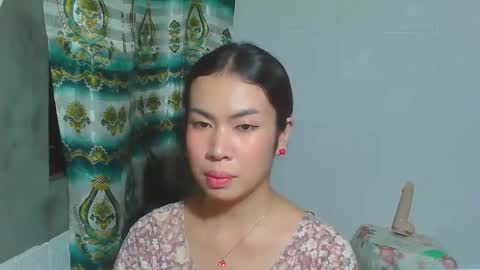 Snapshot of asian_llory chatting on January 24, 2:30 pm asian_llory online show from January 24, 2:30 pm