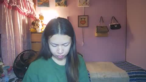 asian_llory online show from February 14, 1:29 am