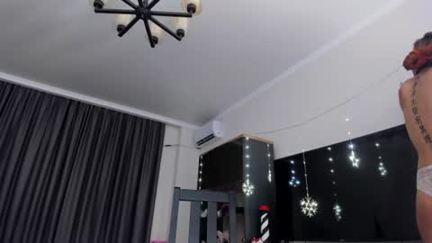 asian_loverpop online show from July 6, 4:29 am