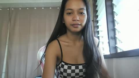 asian_trish online show from February 25, 11:03 pm