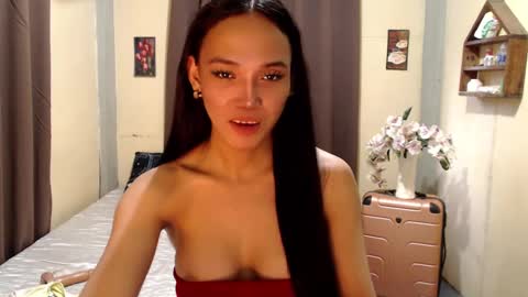 Patricia online show from January 25, 2:15 am