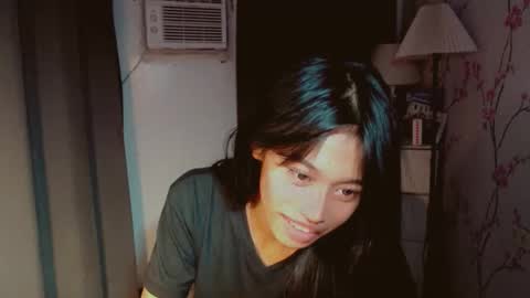 kisses online show from February 19, 6:40 pm