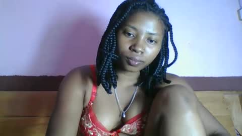 asmiraa online show from April 27, 7:11 pm