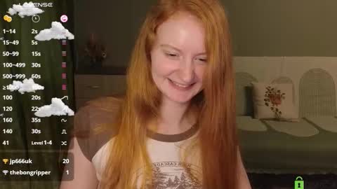 Snapshot of astoria_ross_ chatting on September 22, 3:21 pm Astoria online show from September 22, 3:21 pm