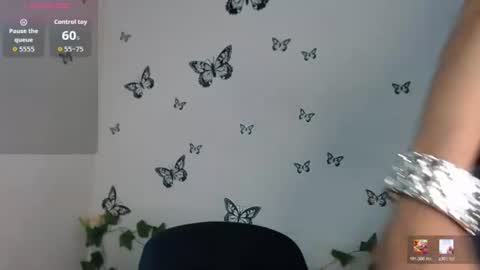 Astrid online show from June 25, 5:58 pm