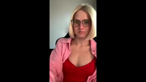 Snapshot of asya_new chatting on September 8, 2:49 pm asya_new online show from September 8, 2:49 pm