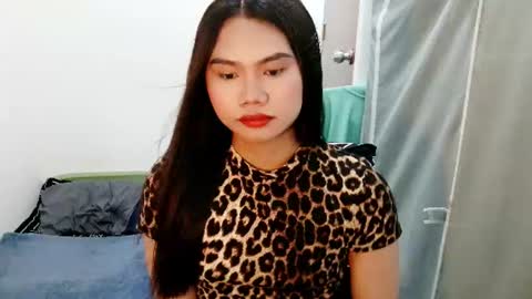 atashakendall online show from July 24, 6:22 am