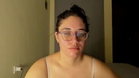 atenas online show from July 3, 9:37 am