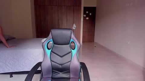 atenas online show from February 23, 6:50 pm