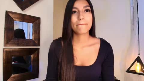 ateneaaa_ online show from December 20, 7:51 pm