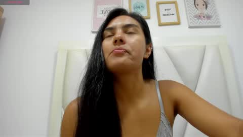 Atilana Diaz online show from April 28, 5:39 pm