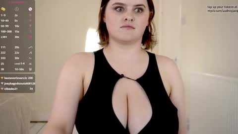 Snapshot of audreyjacq chatting on September 11, 3:01 pm Audrey Jacq online show from September 11, 3:01 pm