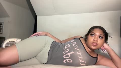 aunyxxx online show from October 8, 11:42 pm