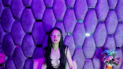 aurora online show from December 22, 3:04 pm